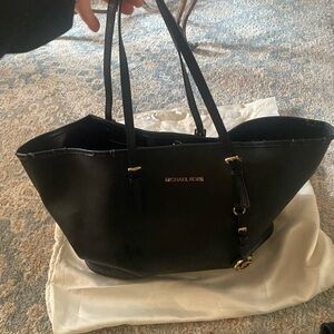 Michael Kors Tote